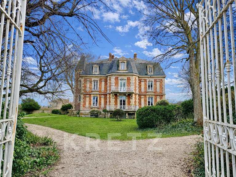 Château Luc-sur-Mer - 5 chambres - 400m²