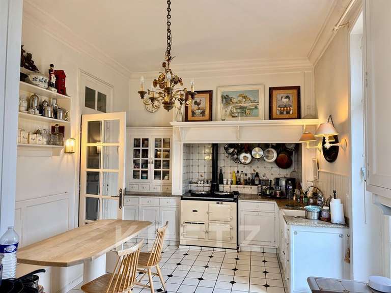 Château Luc-sur-Mer - 5 chambres - 400m²