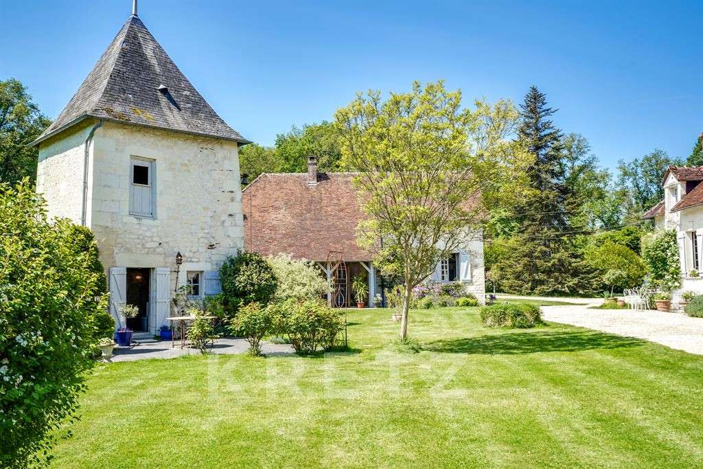 Maison Luçay-le-Mâle