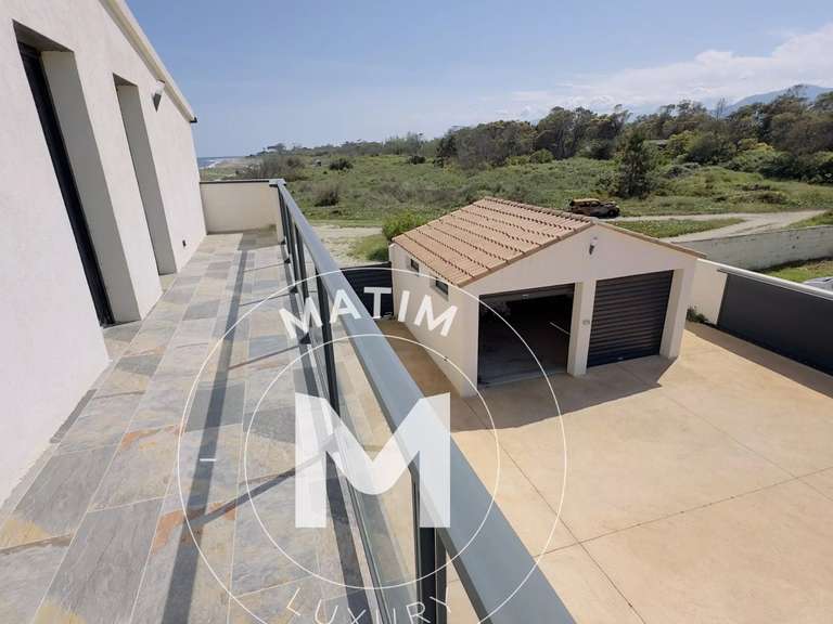 Villa avec Vue sur mer Lucciana - 6 chambres - 336m²
