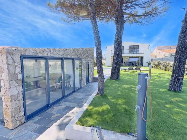 Villa avec Vue sur mer Lucciana - 6 chambres - 336m²