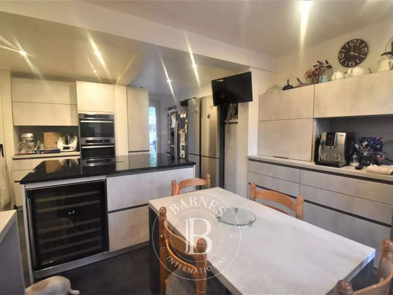 House Luceau - 9 bedrooms - 300m²