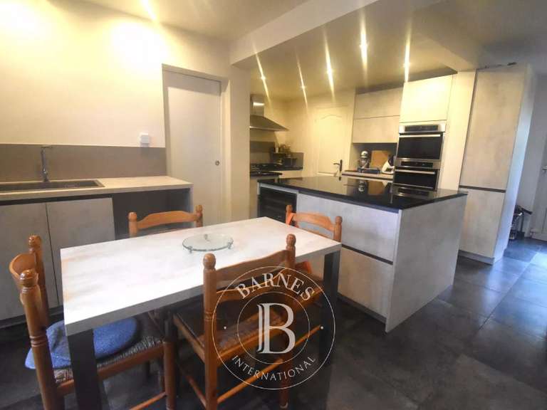 House Luceau - 9 bedrooms - 300m²