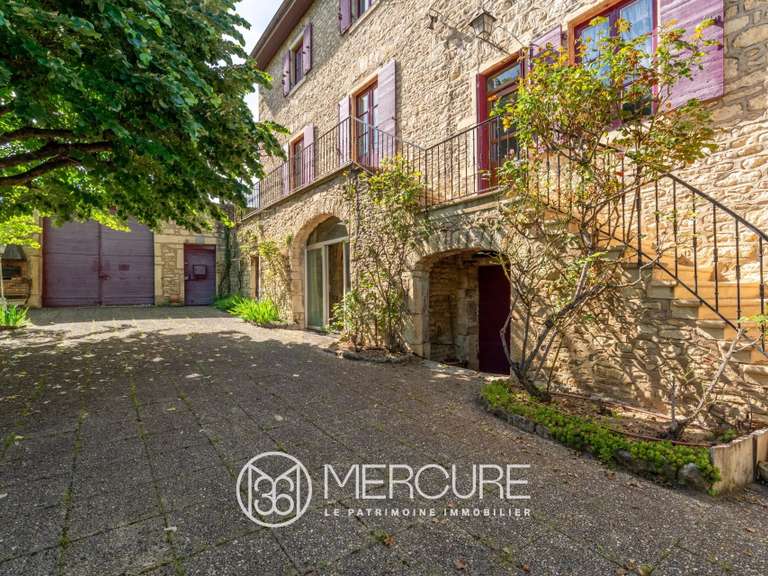 Maison Lucenay - 4 chambres - 339m²