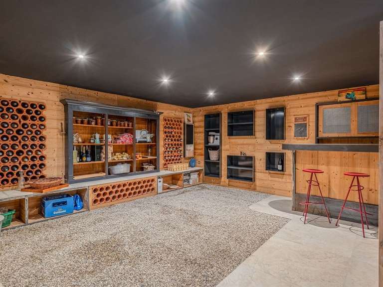Mill Lucenay - 4 bedrooms - 476m²