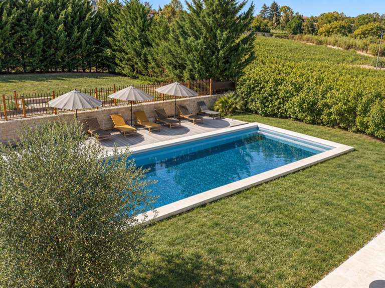 Mill Lucenay - 4 bedrooms - 476m²