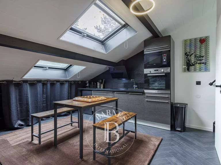 Maison Lucinges - 4 chambres - 420m²