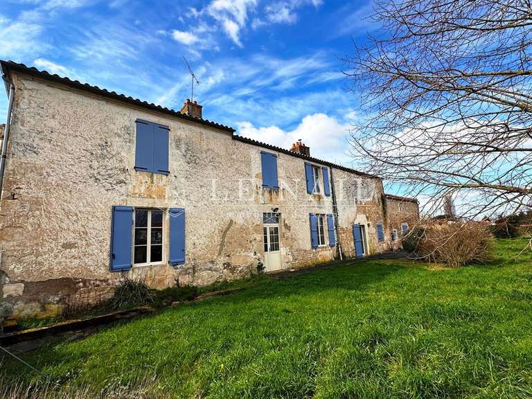 Maison Luçon - 5 chambres - 300m²