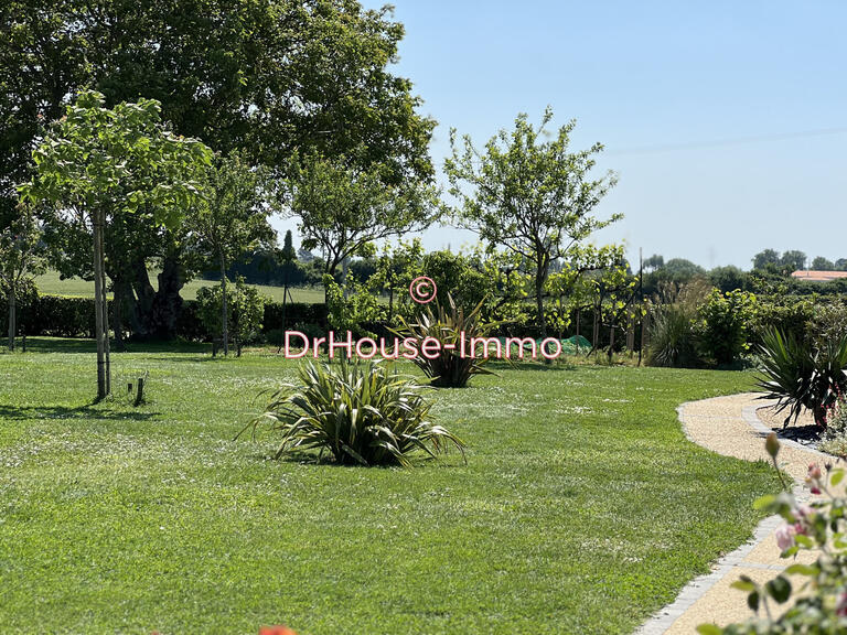 Villa Luçon - 3 bedrooms - 249m²