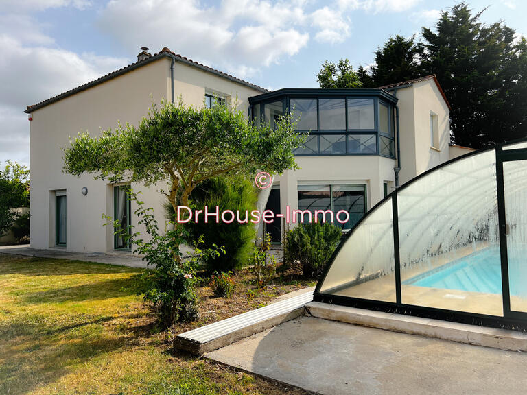 Villa Luçon - 5 bedrooms - 266m²