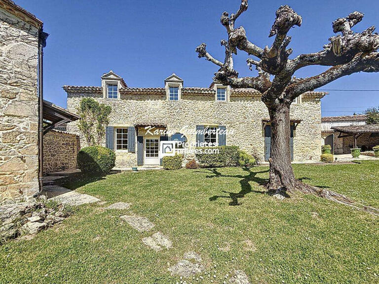 House Lugasson - 4 bedrooms