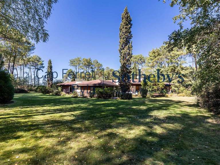 Maison Lugos - 4 chambres - 290m²