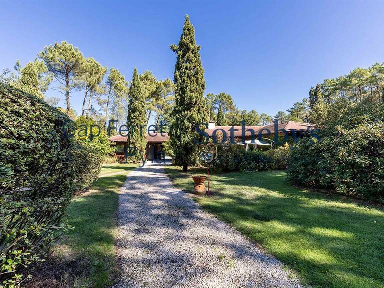 Maison Lugos - 4 chambres - 290m²