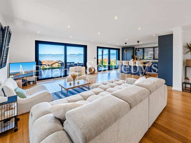 House Lugrin - 5 bedrooms - 171m²