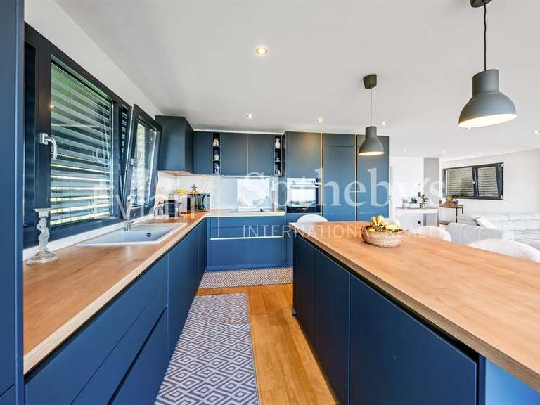 House Lugrin - 5 bedrooms - 171m²