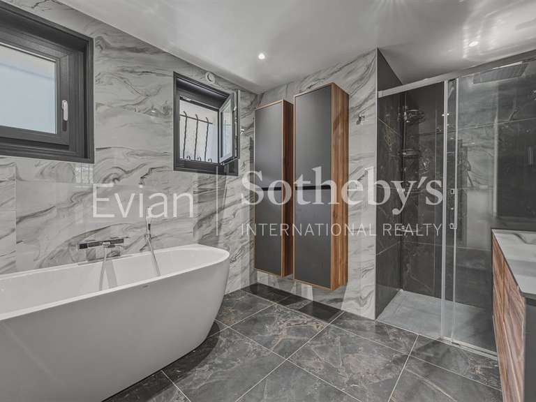 Maison Lugrin - 5 chambres - 185m²