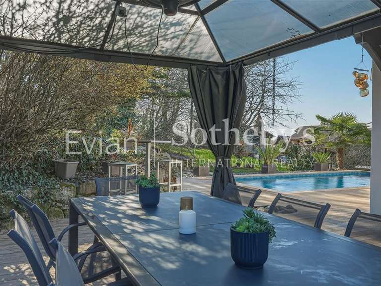 Maison Lugrin - 5 chambres - 185m²