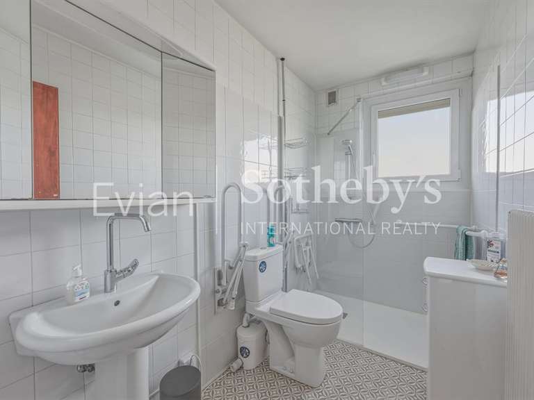 House Lugrin - 6 bedrooms - 263m²