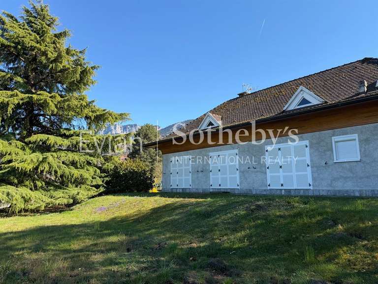 Maison Lugrin - 6 chambres - 263m²