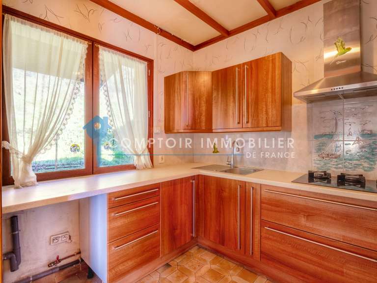 Maison Lumbin - 7 chambres - 225m²