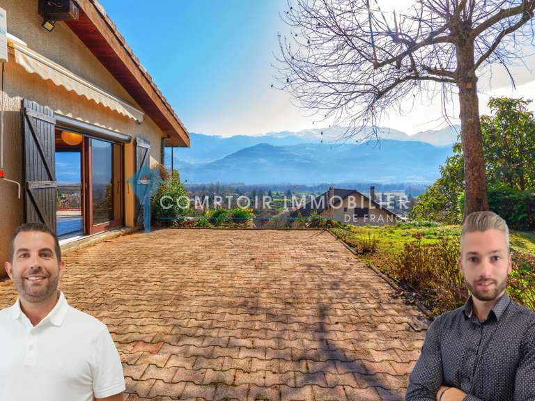 Maison Lumbin - 7 chambres - 225m²