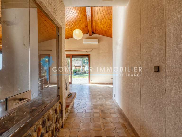 Maison Lumbin - 7 chambres - 225m²