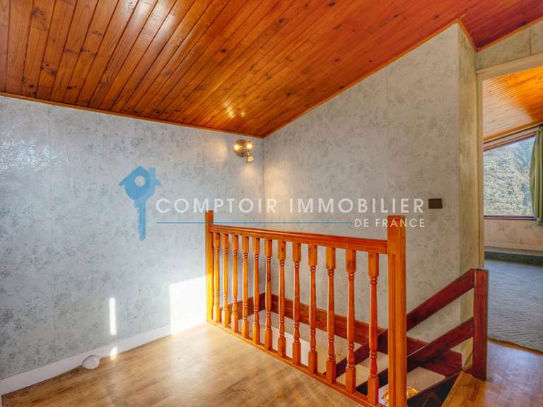 Maison Lumbin - 7 chambres - 225m²