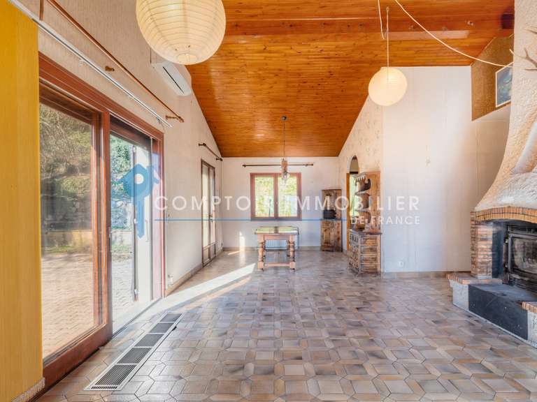 Maison Lumbin - 7 chambres - 225m²