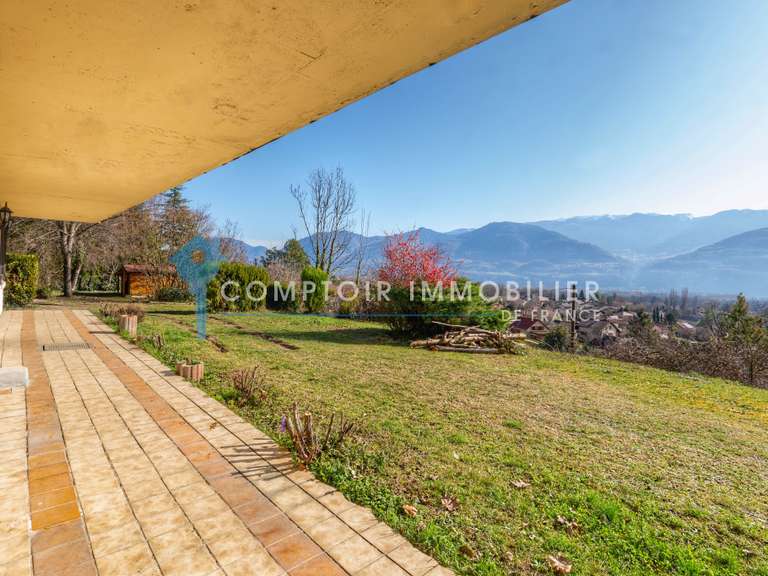Maison Lumbin - 7 chambres - 225m²