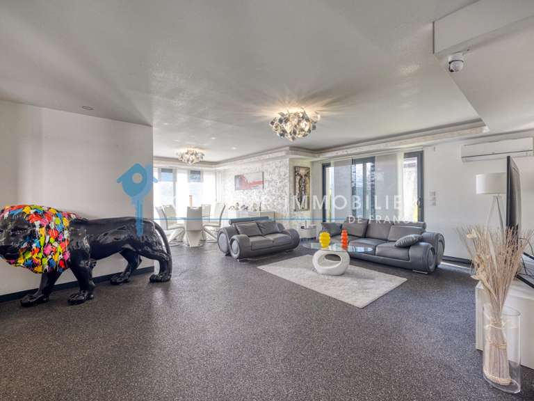 Maison Lumbin - 4 chambres - 132m²