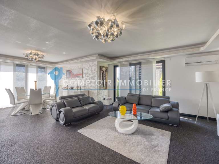 Maison Lumbin - 4 chambres - 132m²