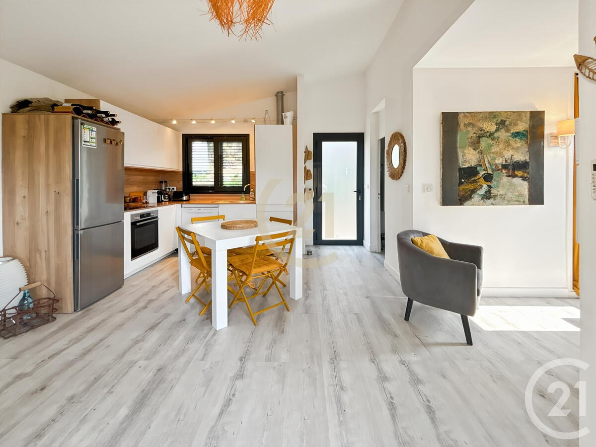 House Lumio