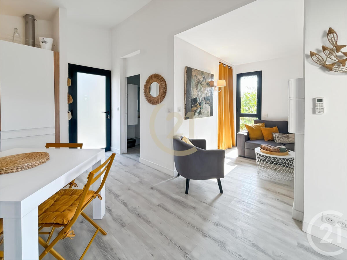 House Lumio