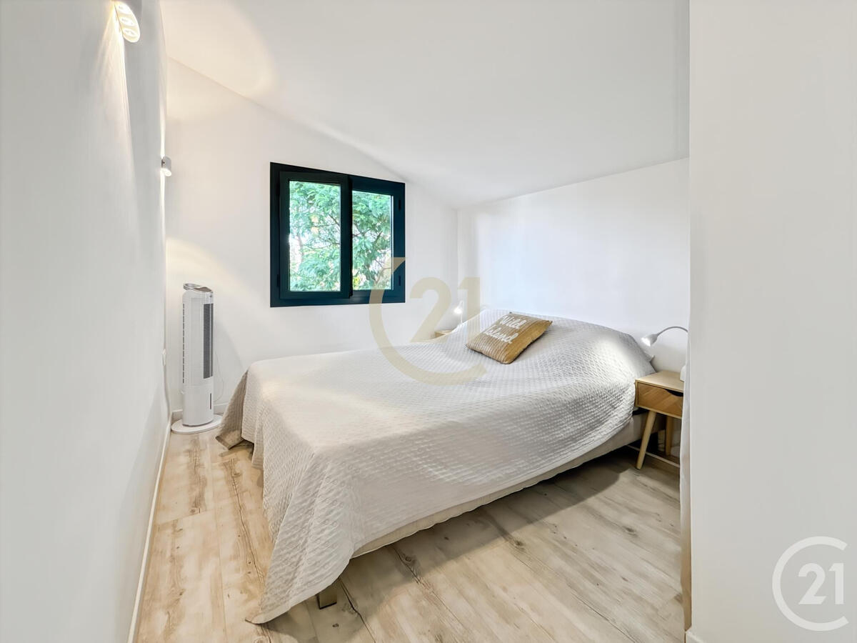 House Lumio