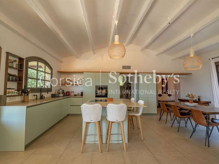 Maison Lumio - 7 chambres - 330m²