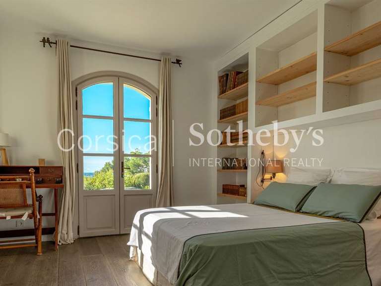 Maison Lumio - 7 chambres - 330m²