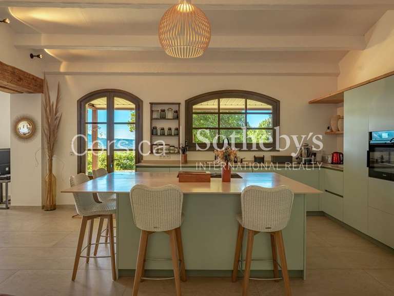 Maison Lumio - 7 chambres - 330m²