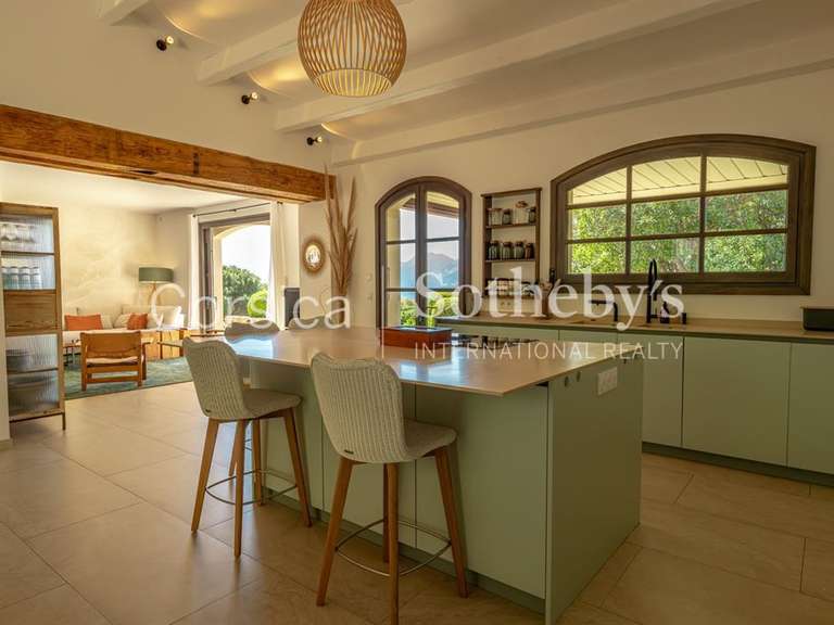 Maison Lumio - 7 chambres - 330m²