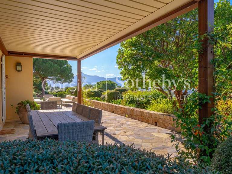 Maison Lumio - 7 chambres - 330m²