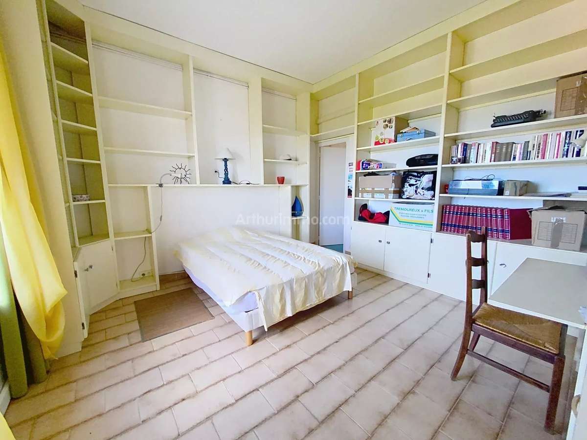 Maison Lumio