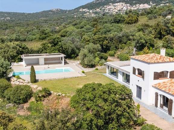 Maison avec Vue sur mer Lumio - 378m²