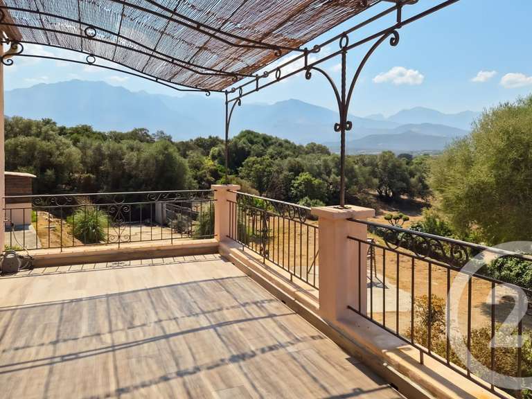 Maison Lumio - 6 chambres - 282m²