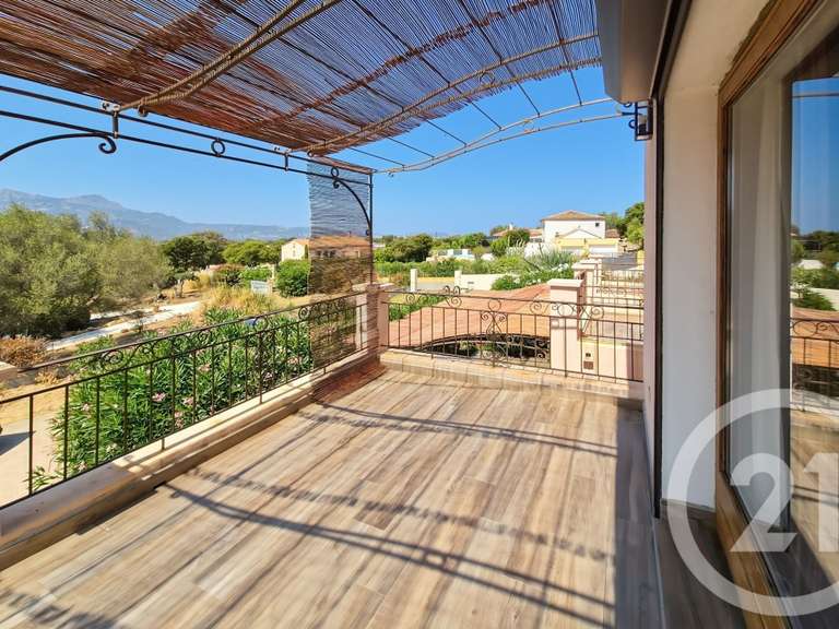 Maison Lumio - 6 chambres - 282m²