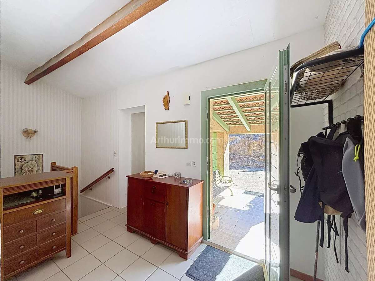 Maison Lumio