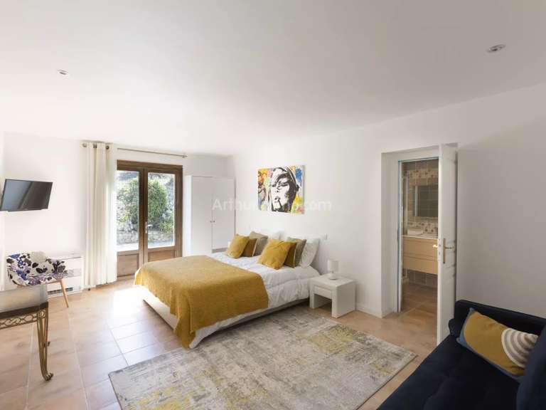 Propriété Lumio - 378m²