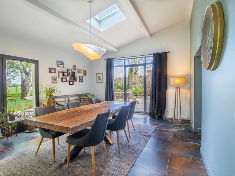 Maison Lunel - 4 chambres - 250m²