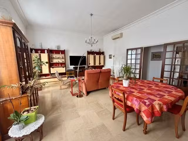 Maison Lunel - 291m²