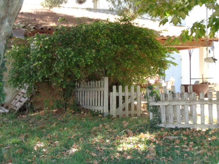 Maison Lunel - 10 chambres - 600m²
