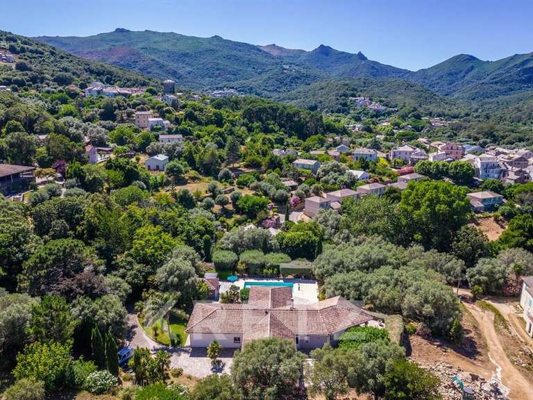 Maison Luri - 4 chambres - 235m²