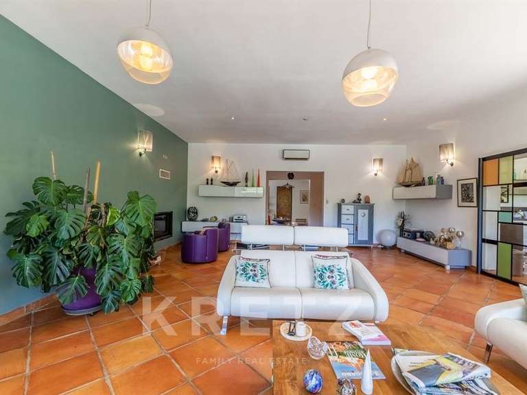 House Luri - 4 bedrooms - 235m²